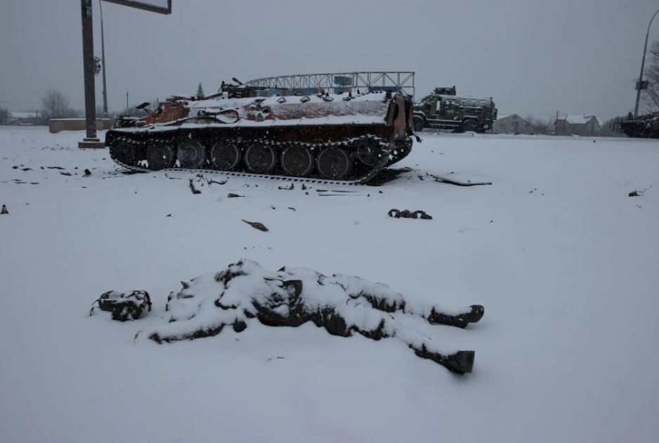 Έξι μήνες από την εισβολή στην Ουκρανία: Τα καρέ της φρίκης του πολέμου-20