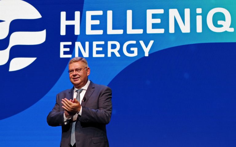 Νέο λογότυπο και άνοιγμα στην πράσινη ενέργεια για ΕΛΠΕ
