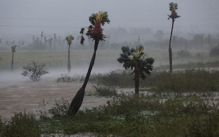 Ο κυκλώνας Ίαν πλησιάζει ενισχυμένος τις ακτές της Φλόριντα