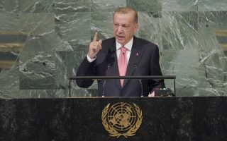 Νέες ακρότητες Ερντογάν: «Δεν θα ξεχάσουμε ποτέ τη σφαγή της Τριπολιτσάς»-3