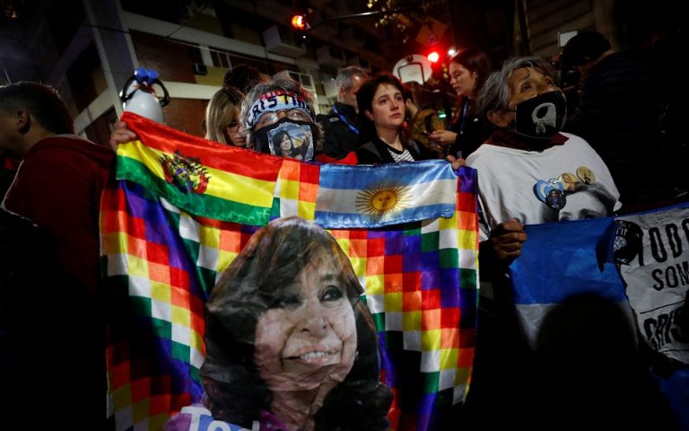 Αργεντινή: Απόπειρα δολοφονίας με όπλο κατά της Κριστίνα Κίρχνερ