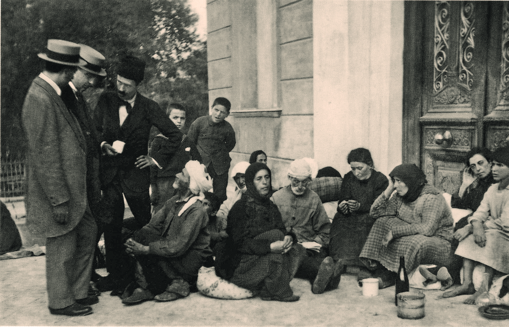 «1922»: Οι πρόσφυγες άλλαξαν Αθήνα και Θεσσαλονίκη-3