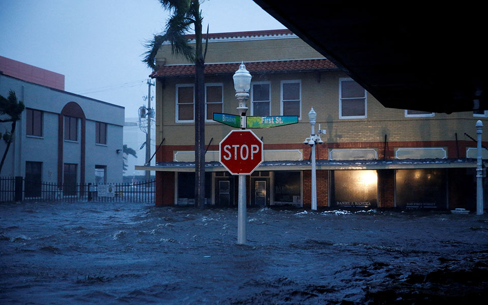 Μπάιντεν για κυκλώνα Ίαν: «Ίσως ο φονικότερος στην ιστορία της Φλόριντα»