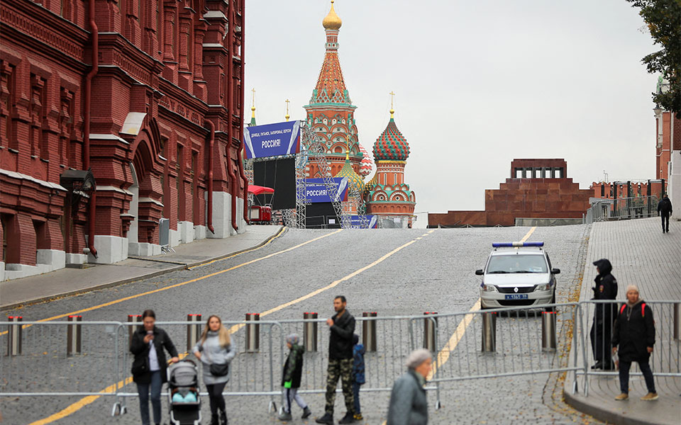 Κρεμλίνο: Επίθεση σε υπό προσάρτηση περιοχές θα θεωρείται επίθεση κατά της Ρωσίας