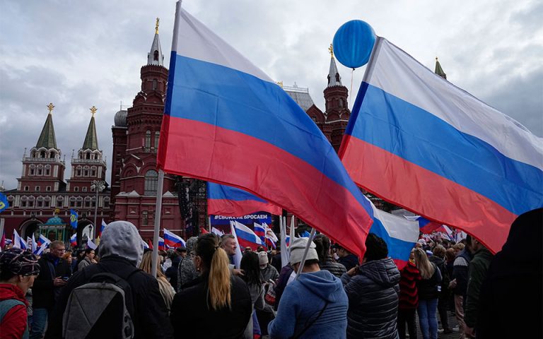 Ρωσία: Διαδηλώσεις σε Μόσχα και Αγία Πετρούπολη υπέρ των δημοψηφισμάτων στην Ουκρανία