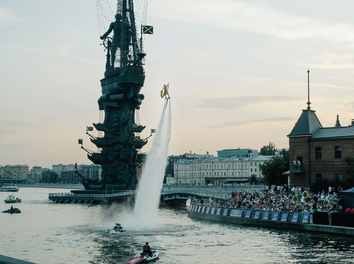 «Τίποτα δεν έχει αλλάξει πραγματικά»: Πώς κυλάει η ζωή στη Μόσχα, ενώ ο πόλεμος μαίνεται-11