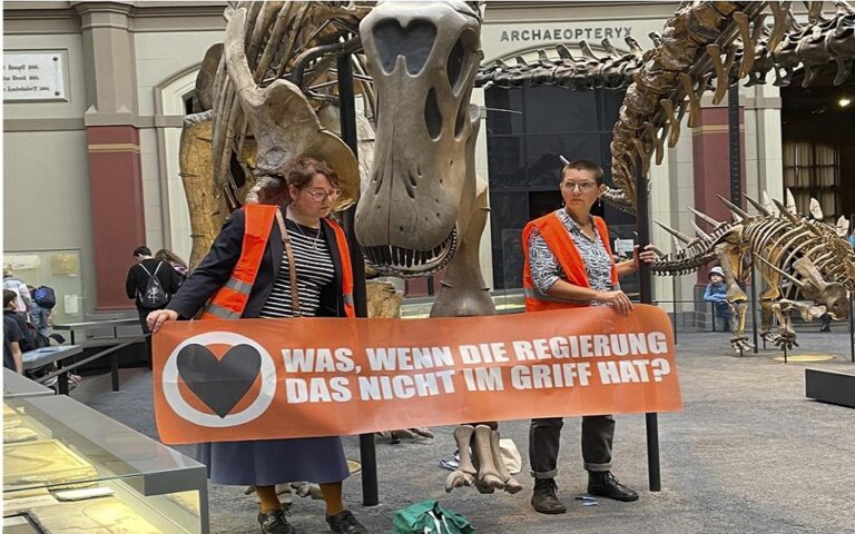 Γερμανία: Νέα διαμαρτυρία για το κλίμα στο Μουσείο Φυσικής Ιστορίας του Βερολίνου