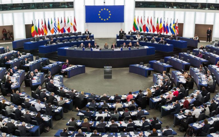 Το Ευρωκοινοβούλιο χαρακτήρισε τη Ρωσία «χώρα τρομοκράτη»