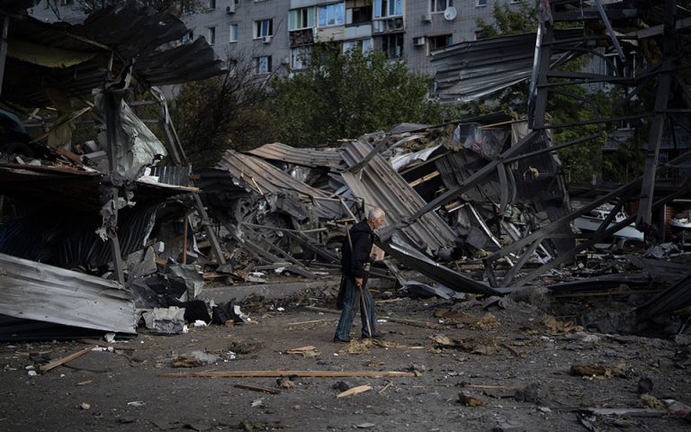 Ουκρανία: Τα «γεράκια» του Κρεμλίνου ζητούν νέες καταστροφικές επιθέσεις