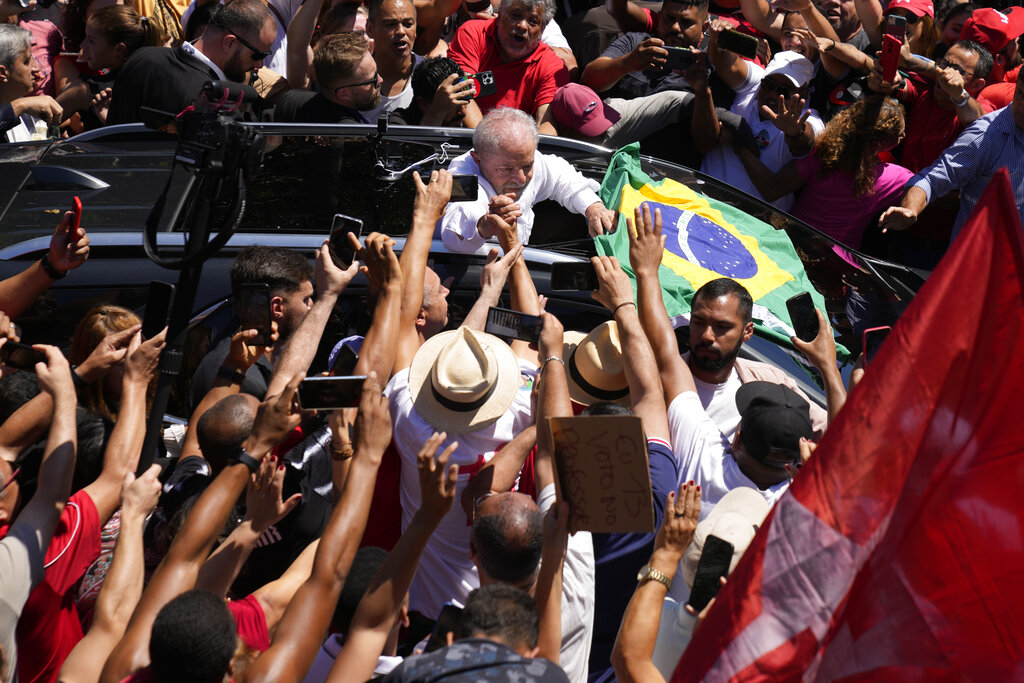 Βραζιλία: Το ιστορικό comeback του Λούλα και η «σιωπή» του Μπολσονάρο-2