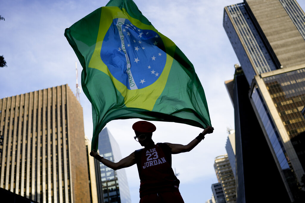 Βραζιλία: Το ιστορικό comeback του Λούλα και η «σιωπή» του Μπολσονάρο-4
