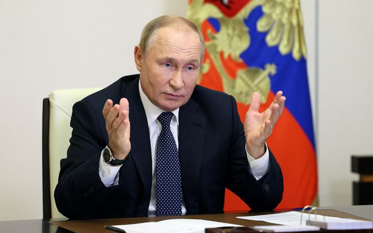 Βλ. Πούτιν: H Δύση θέλει να «πολλαπλασιάσει το χάος» διεθνώς