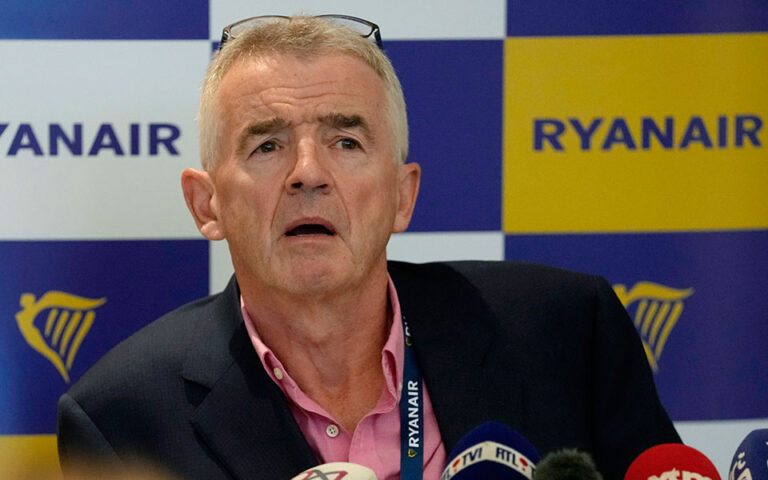 Επικεφαλής Ryanair: Κατηγορεί το Brexit για το «τροχαίο δυστύχημα» της βρετανικής οικονομίας