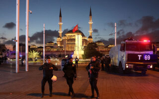 Κωνσταντινούπολη: Έκρηξη με οσμή τρομοκρατίας – Στο μικροσκόπιο γυναίκα βομβιστής-1