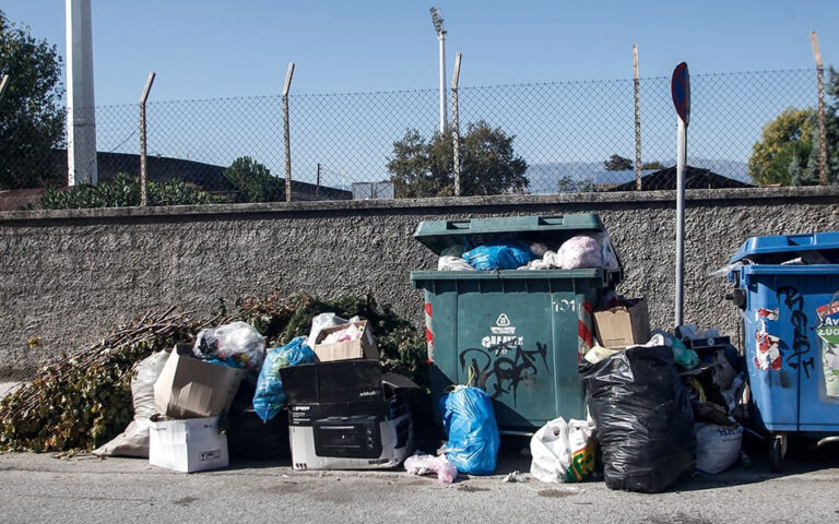 Στη Δικαιοσύνη ο δήμος Θεσσαλονίκης για τις κινητοποιήσεις των εργαζομένων στην καθαριότητα