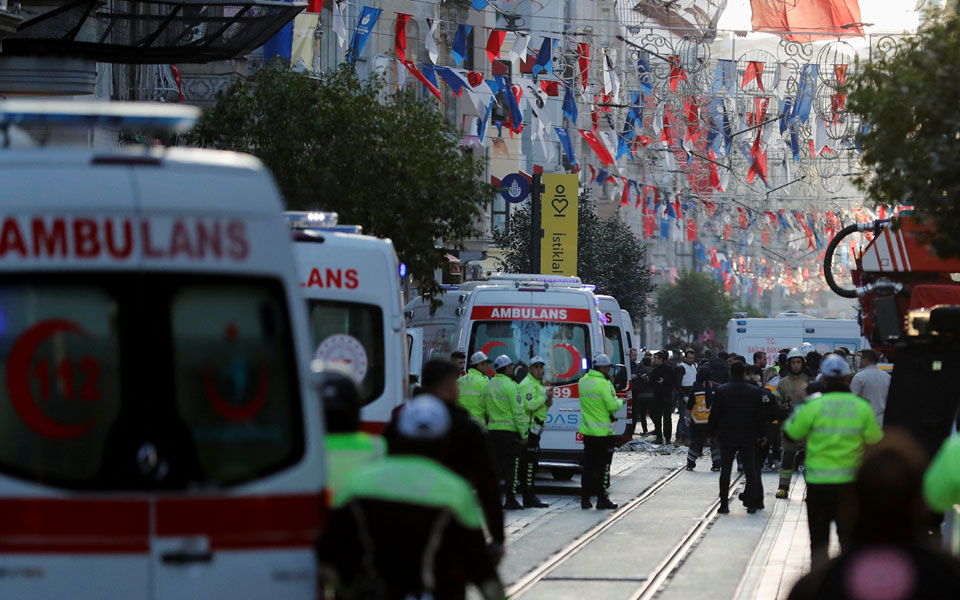 Κωνσταντινούπολη: Τουλάχιστον έξι νεκροί και 53 τραυματίες από την ισχυρή έκρηξη – Οι δηλώσεις Ερντογάν-1