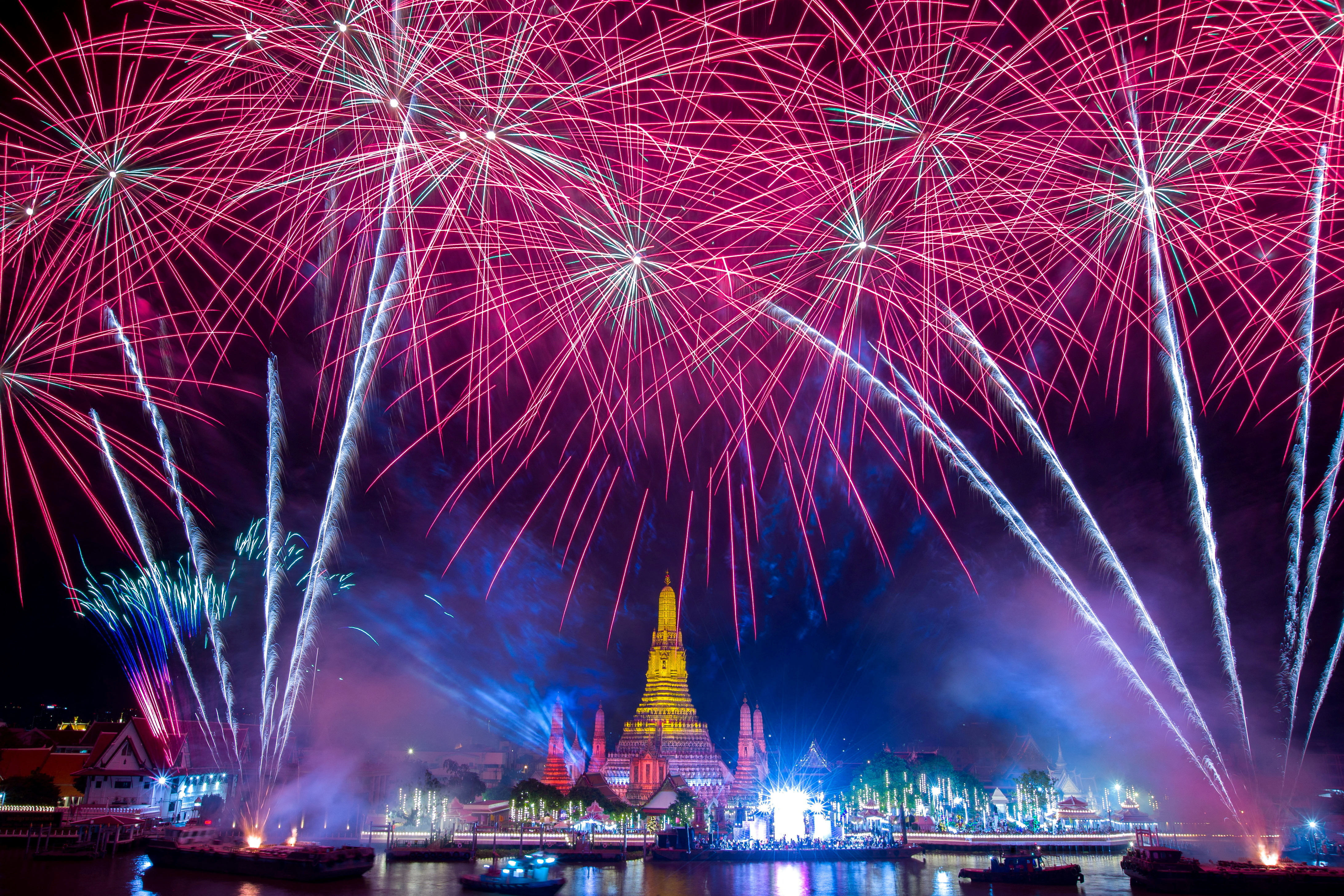 Πρωτοχρονιά 2023: Ο πλανήτης υποδέχθηκε το νέο έτος με πυροτεχνήματα και ελπίδες (εικόνες)-8