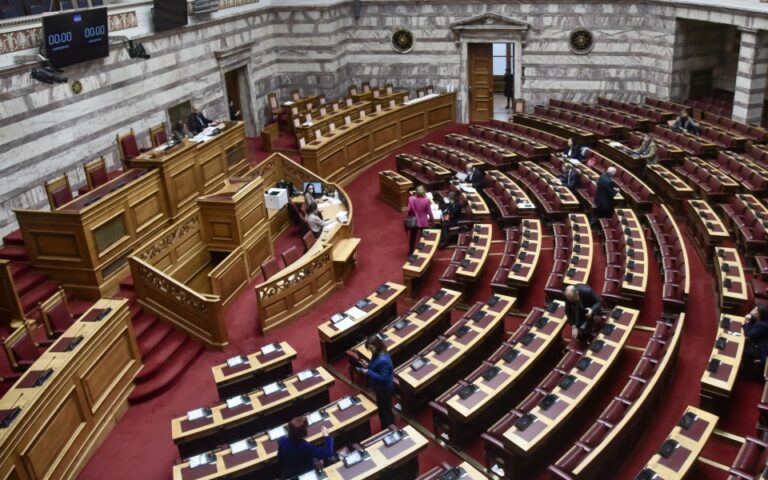 Market Pass: Κατατέθηκε στη Βουλή η τροπολογία – Τι προβλέπει