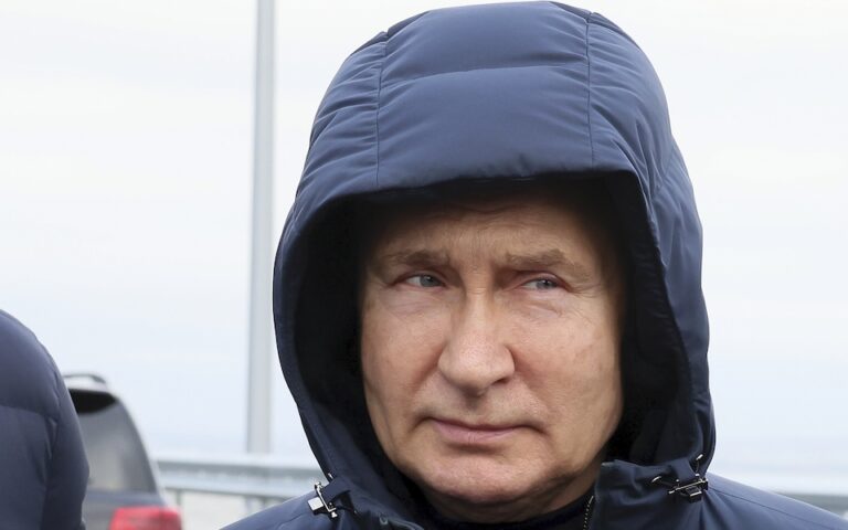 «Εμφύλιος» στη Μόσχα: Τα «γεράκια» του Πούτιν τρώγονται μεταξύ τους