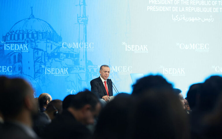 Ερντογάν: Θα μιλήσω με Πούτιν και Ζελένσκι για τη συμφωνία στη Μαύρη Θάλασσα
