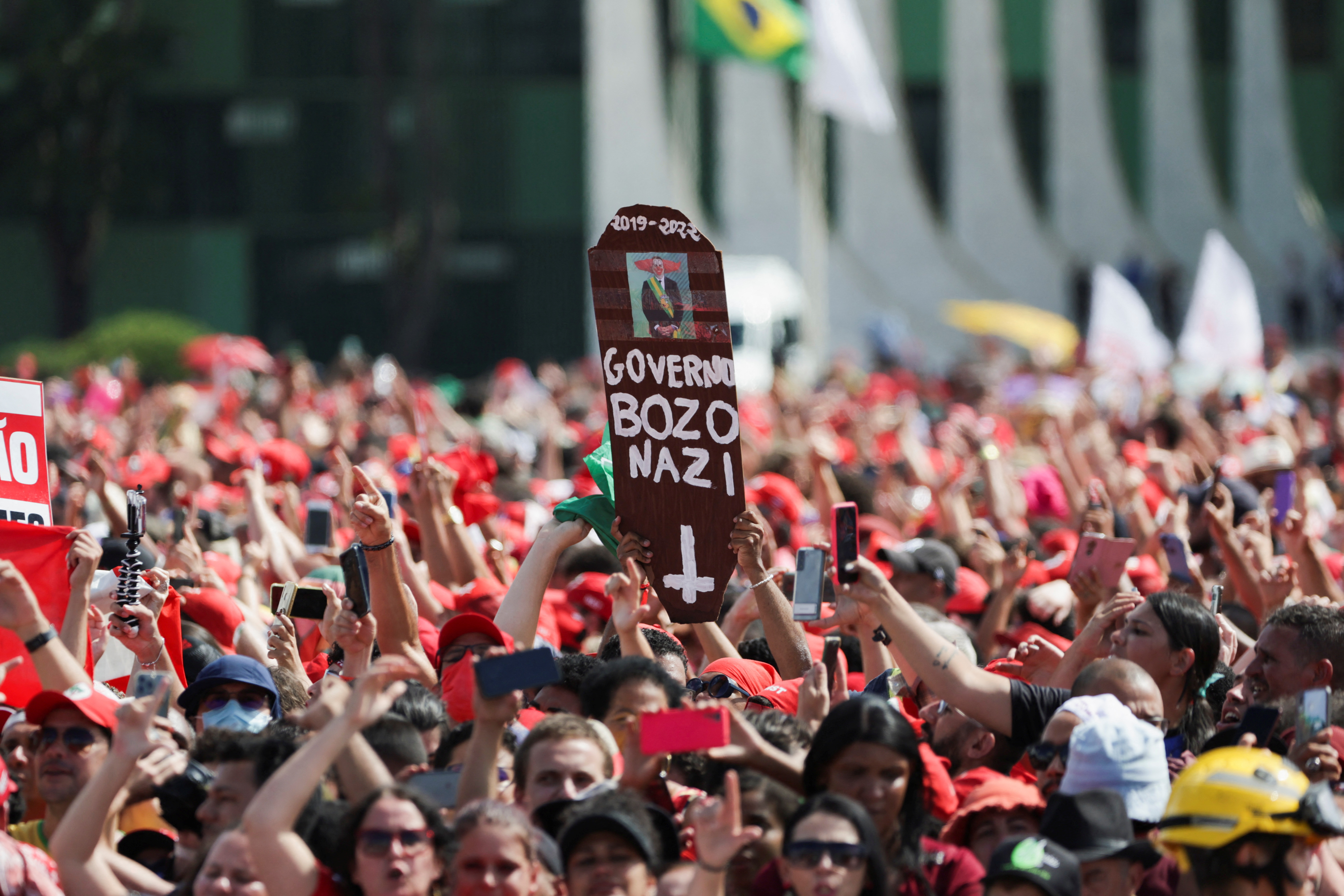 Λούλα ντα Σίλβα: Ορκίστηκε πρόεδρος της Βραζιλίας-1