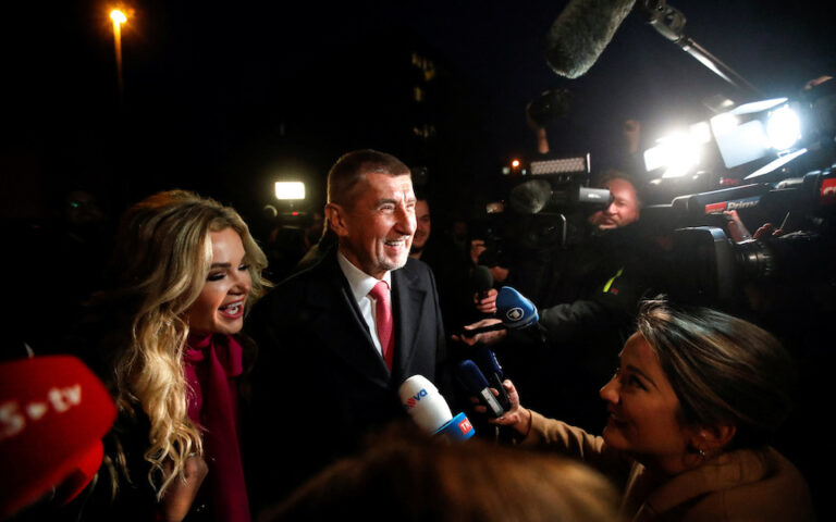 Τσεχία: Πετρ Πάβελ και Αντρέι Μπάμπις το δίδυμο που περνά στον Β’ γύρο των προεδρικών εκλογών