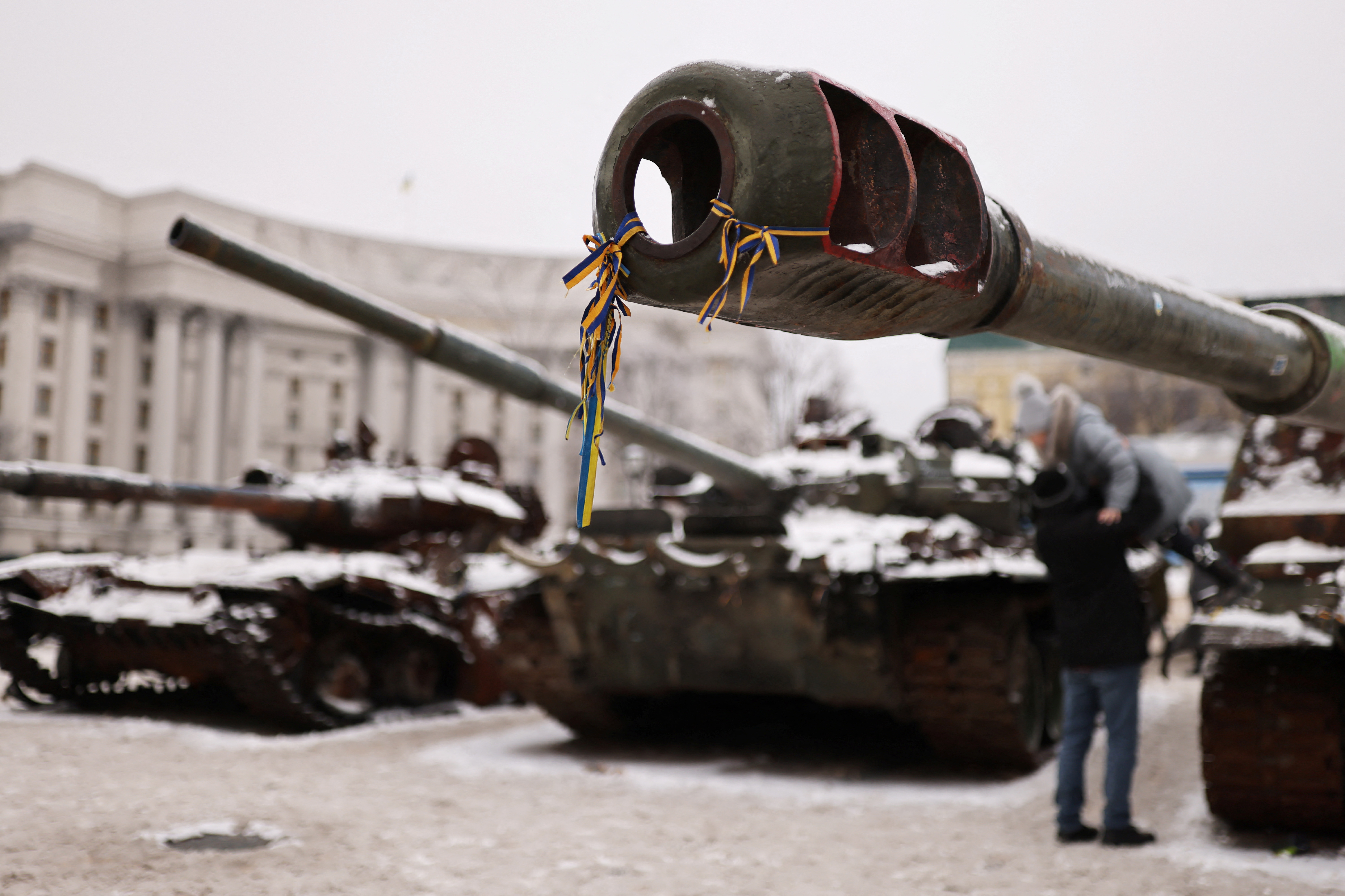 Πόλεμος στην Ουκρανία: Ελάχιστες ελπίδες για επιζώντες στο Ντνίπρο – Κοινές ασκήσεις Ρωσίας, Λευκορωσίας-1