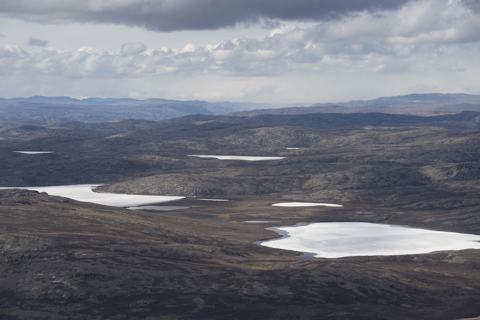 Η Γροιλανδία λιώνει – SOS για τις υψηλότερες θερμοκρασίες των τελευταίων 1.000 ετών-1