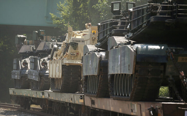 ΗΠΑ: Προς «άρση των αντιρρήσεων» για την αποστολή αρμάτων Abrams στην Ουκρανία