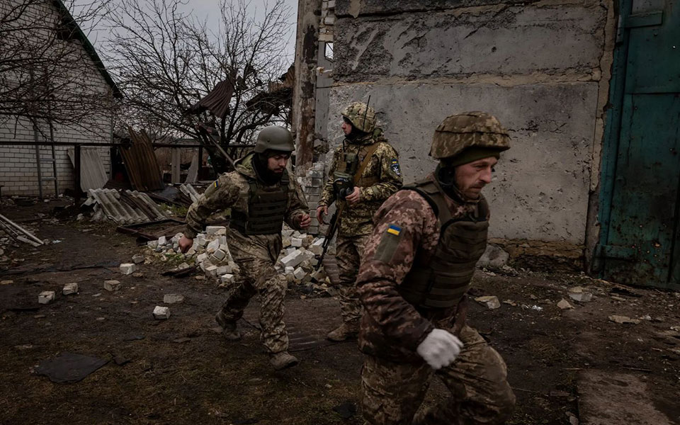 Ουκρανία: Προσωρινή κατάπαυση του πυρός διέταξε ο Πούτιν-2