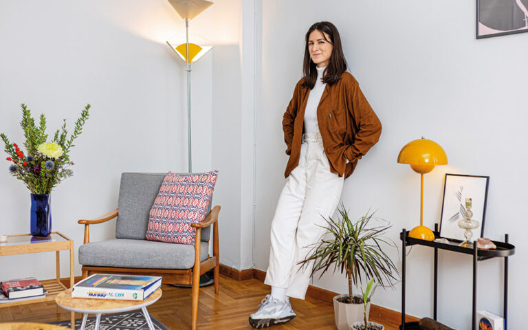 My space: Δανέζικη αισθητική σε ένα διαμέρισμα στην Ακρόπολη