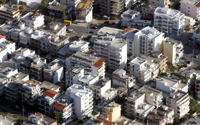 Άνοδος επιτοκίων: Θωρακισμένη η ελληνική αγορά κατοικίας