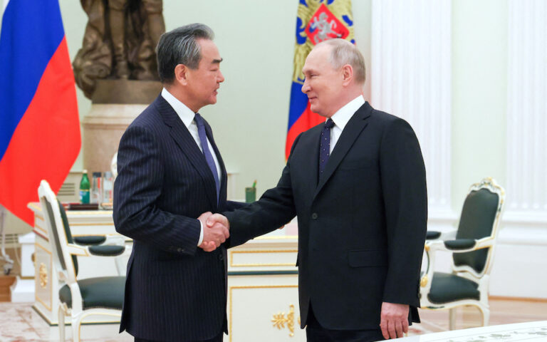 Ρωσία – Κίνα: «Νέους ορίζοντες» βλέπει ο Πούτιν – Η σχέση μας δεν στρέφεται κατά τρίτων, λέει το Πεκίνο