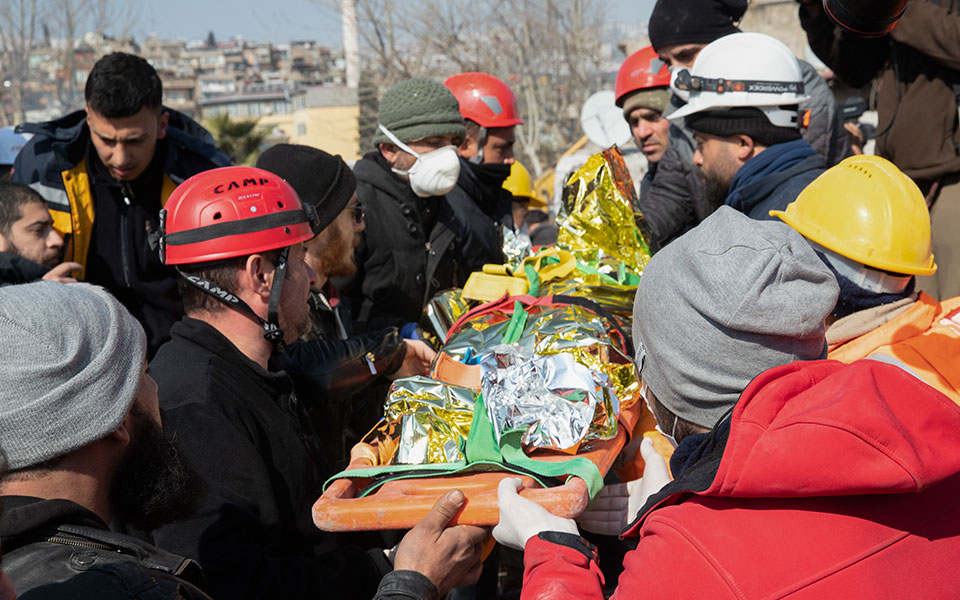 Σεισμός σε Τουρκία και Συρία: Ξεπέρασαν τις 25.000 οι νεκροί – Ο Ερντογάν απαντά με υποσχέσεις στις αποδοκιμασίες των πολιτών-3