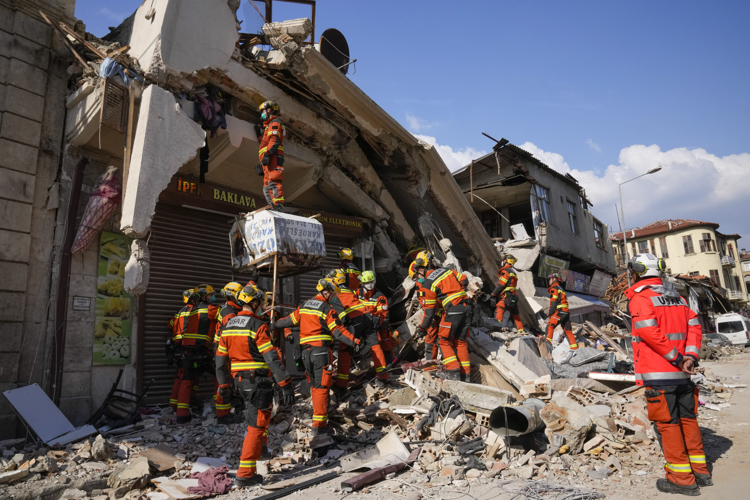 σεισμός-στην-τουρκία-μετά-τους-αυστρι-562274986