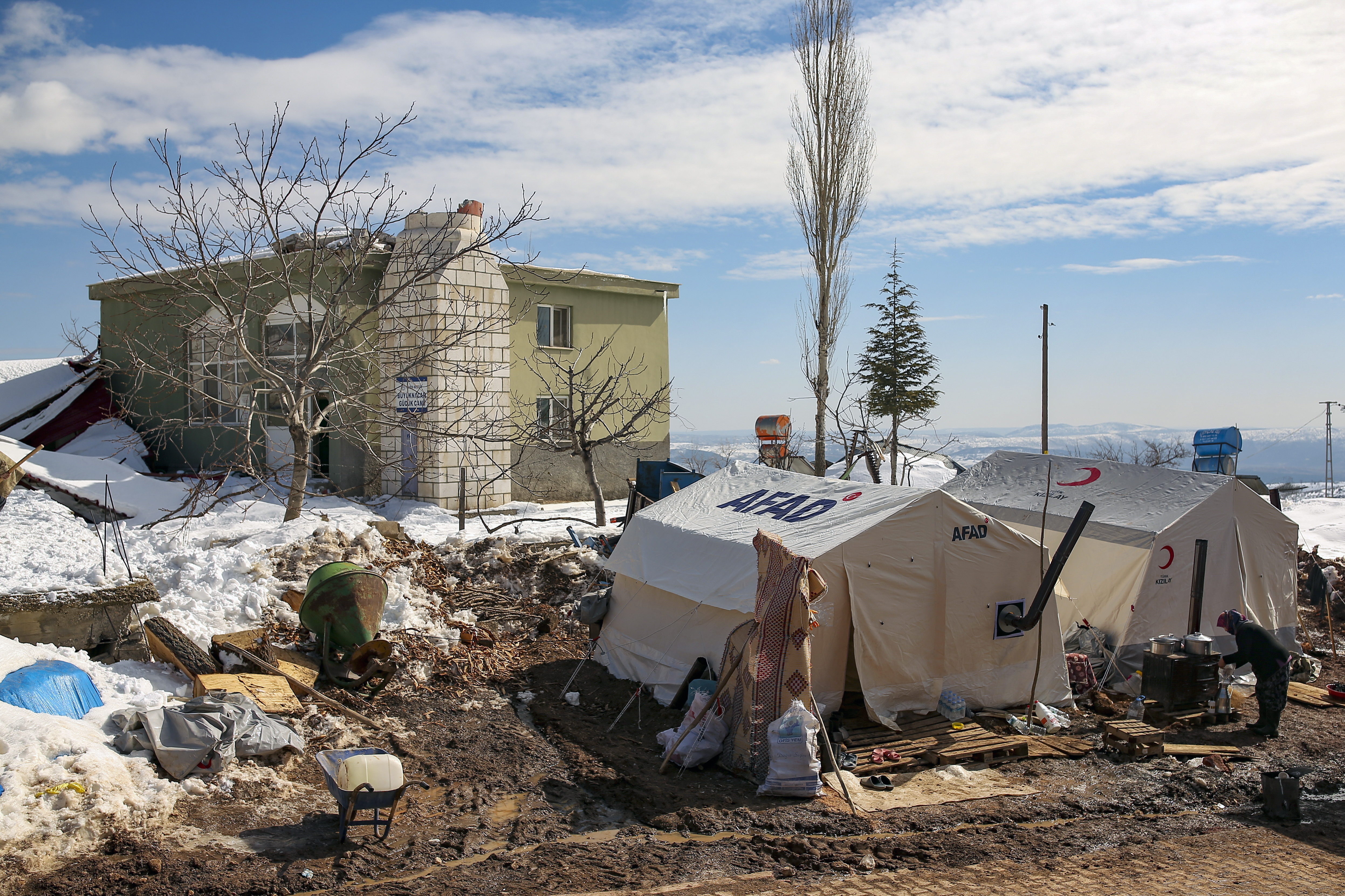 Τουρκία: Τουλάχιστον 2 εκατ. οι άστεγοι μετά τους φονικούς σεισμούς-3