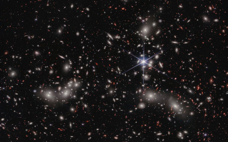 James Webb: Μαγική εικόνα από μακρινούς γαλαξίες στο Σμήνος της Πανδώρας