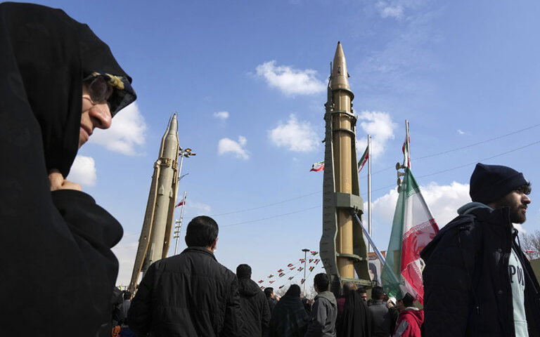 Γιατί Πολωνία και Ουγγαρία αγνόησαν το ευρωπαϊκό μποϊκοτάζ και «γιόρτασαν» την Ιρανική Επανάσταση στην Τεχεράνη