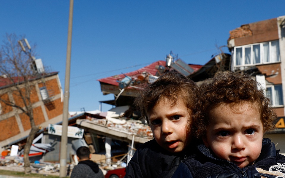Σεισμός σε Τουρκία-Συρία: Πάνω από 17.000 οι νεκροί – Απερίγραπτες σκηνές-2