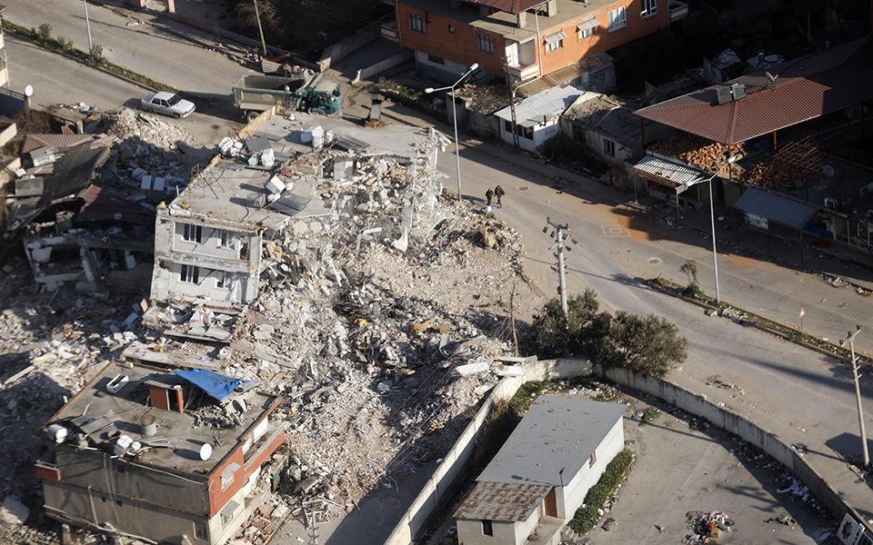 Τουρκία: Νέοι ισχυροί σεισμοί 6,4 και 5,8 Ρίχτερ στα σύνορα με τη Συρία-1