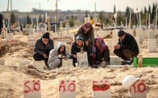 Σεισμός σε Συρία και Τουρκία: Ελπίδα στα χαλάσματα – Συνεχίζονται οι διασώσεις-4