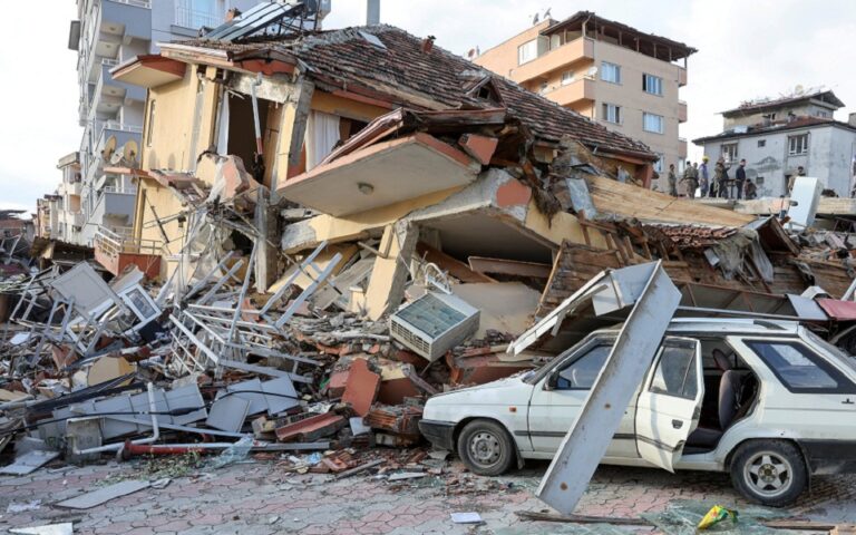 Σεισμός σε Τουρκία-Συρία: Μάχη με τον χρόνο – Πάνω από 9.600 οι νεκροί