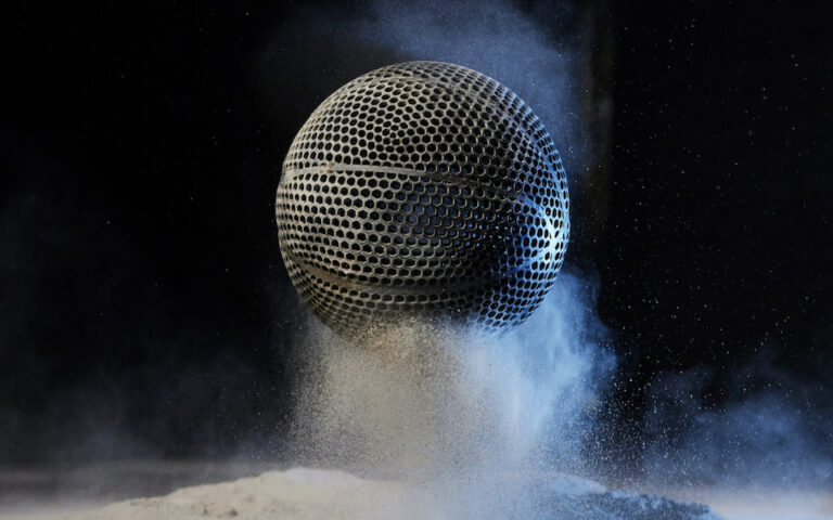 H Wilson εκτύπωσε μια 3D μπάλα μπάσκετ που δεν χρειάζεται φούσκωμα