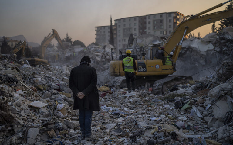 Σεισμός στην Τουρκία: Οι κίνδυνοι της γρήγορης ανοικοδόμησης