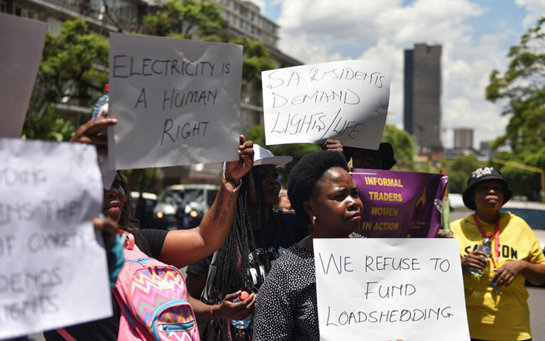 Νότια Αφρική: Σε κατάσταση «εθνικής καταστροφής» η χώρα, λόγω της ενεργειακής κρίσης
