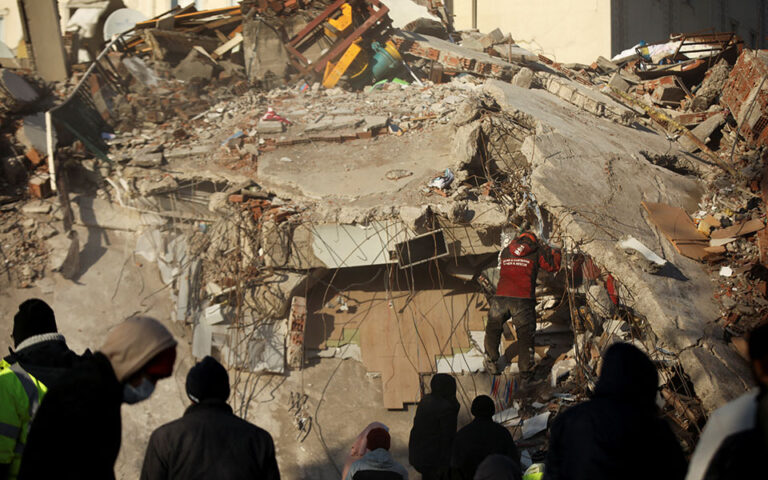 Σεισμός Τουρκία – Συρία: Συγκέντρωση ανθρωπιστικής βοήθειας για τους σεισμόπληκτους