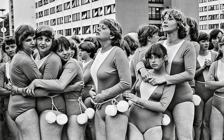 Ντάνα Κίντροβα: Η φωτογράφος που 40 χρόνια απαθανατίζει τις γυναίκες της Τσεχίας