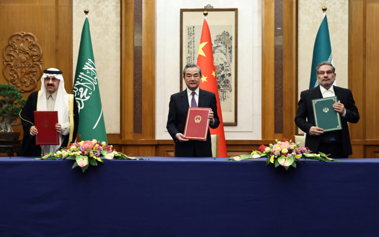 Εμιράτα και Συρία χαιρετίζουν τη συμφωνία Ιράν – Σαουδικής Αραβίας