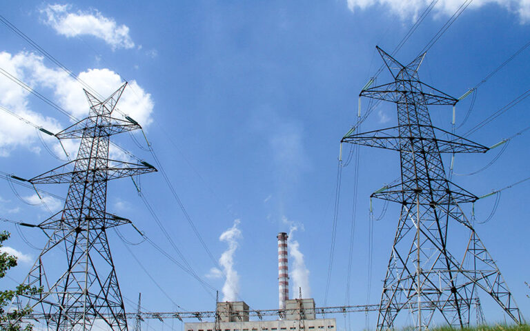Ηλεκτρικό ρεύμα: Μείωση 55% στις τιμές χονδρικής σε σύγκριση με τον Δεκέμβριο – Τη Δευτέρα τα τιμολόγια Απριλίου
