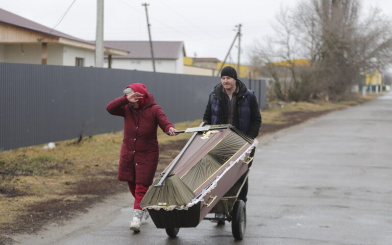 Reckoning Project στην «Κ»: Έχουμε καταγράψει 300 μαρτυρίες εγκλημάτων πολέμου στην Ουκρανία
